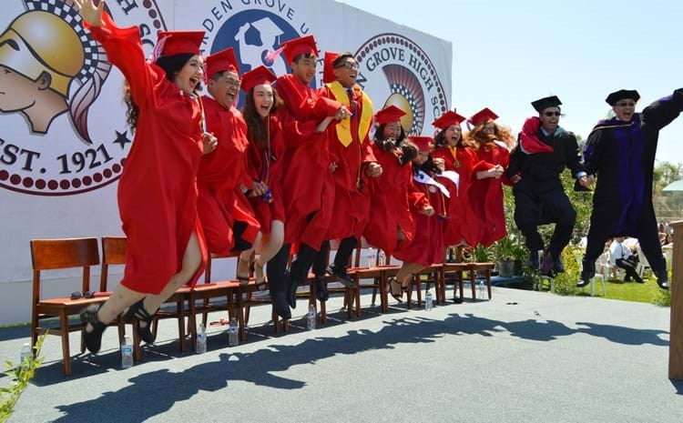 GGUSD Announces High School Graduation Schedule and Tips for Parking - article thumnail image